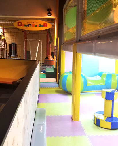 キッズコーナー