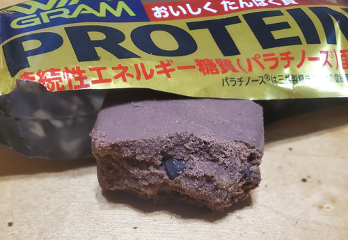 WINGRAMプロテインバー断面