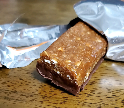 オーツ&ホエイプロテインバーソルティッドキャラメル中身