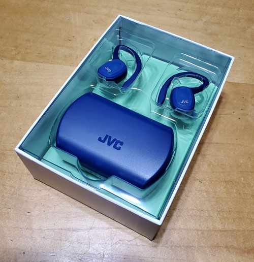 JVCワイヤレスイヤホン箱中身